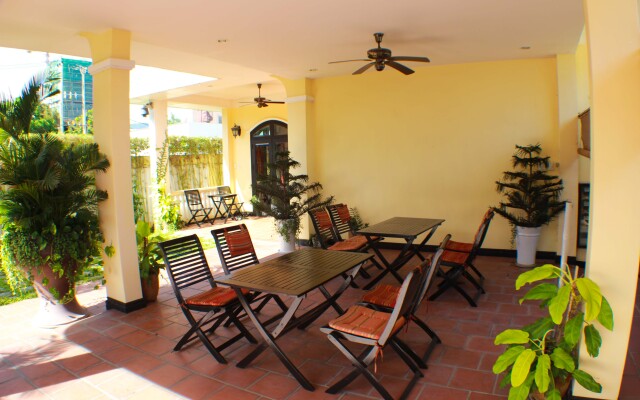Hamilton Oceanview Villa
