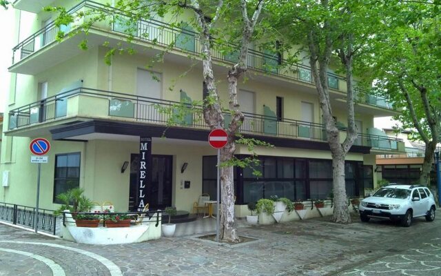 Vinsea Hotel