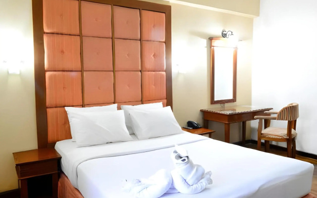 Hotel Mega Proklamasi