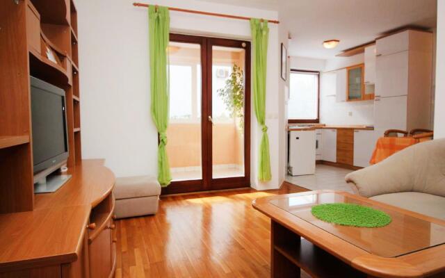 Sersic - Two Bedroom