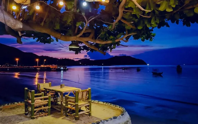 VIVA on the Beach Hotel