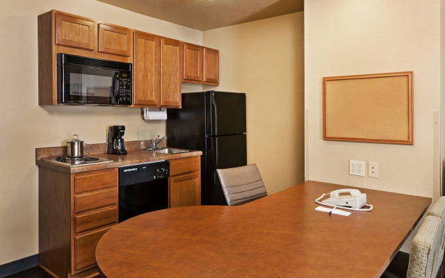 Candlewood Suites St Robert by IHG