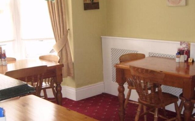 Linden Lodge