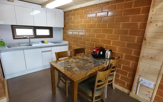 Seogwipo Starlightsky Pension