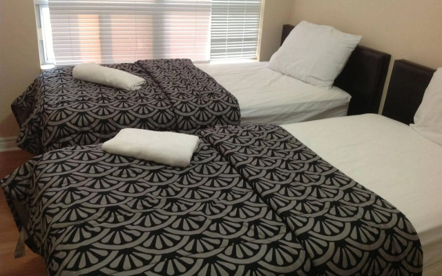 Oxford Furnished Apartments, Mississauga