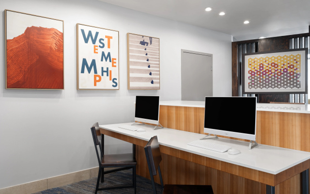 Holiday Inn Express and Suites West Memphis by IHG
