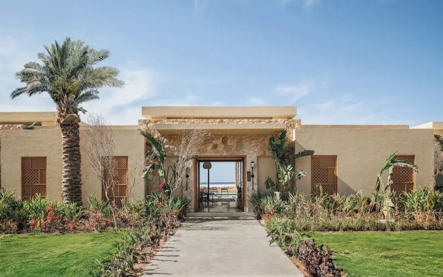 Sakhra  & Spa, Almaza Bay