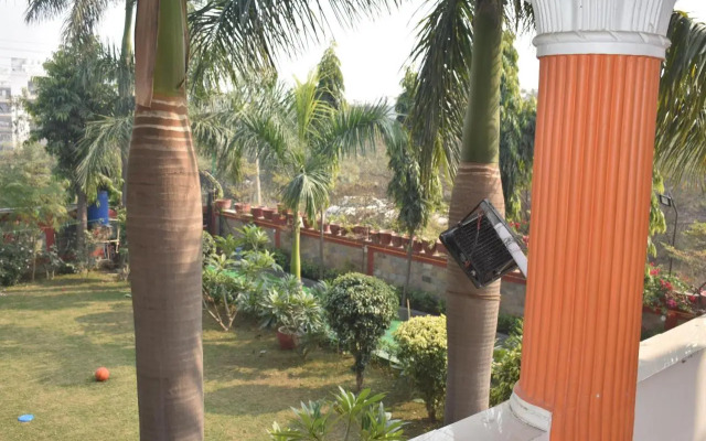 OYO 19306 Flagship Greenfields