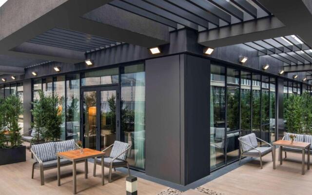 Mövenpick Living Istanbul West