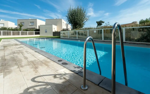 Cozy Retreat Near Serignan