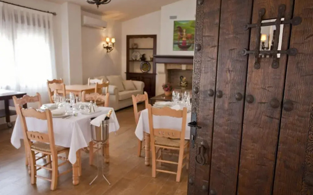 Hospedería Casa De La Campana