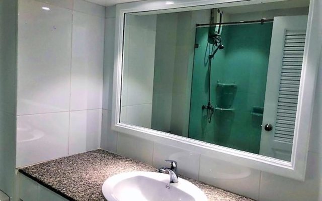 1-bed in View Talay 5D - Sleeps 2 - Close to Beach