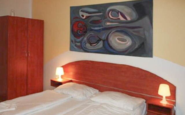 Apartment With one Bedroom in Prague, With Wifi