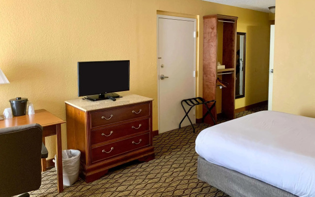 B&B Hotel Miami Airport