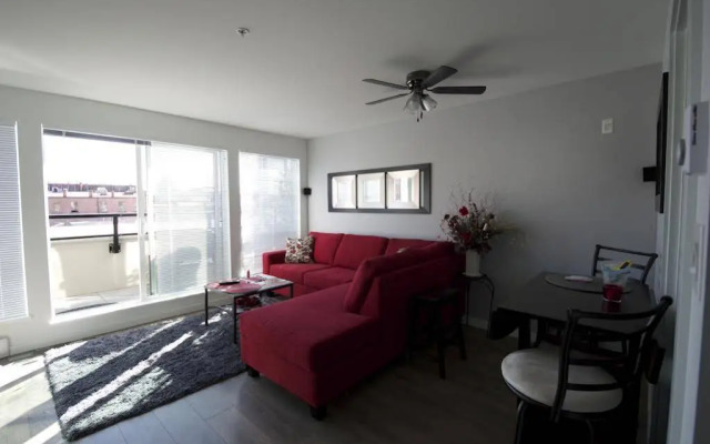 Urban Den