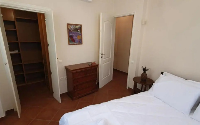 Athenian Luxury Villa in Glyfada