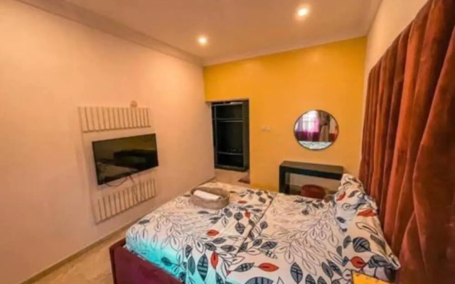 Granville Penthouse Apartments