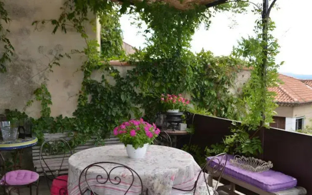Un Relais En Provence