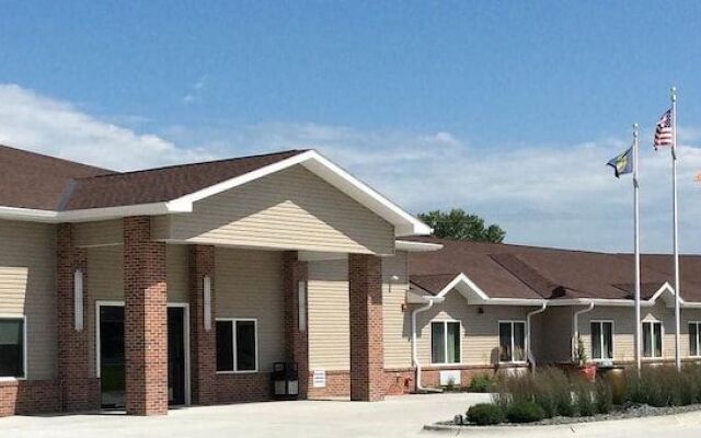 Cardinal Inn & Event Center