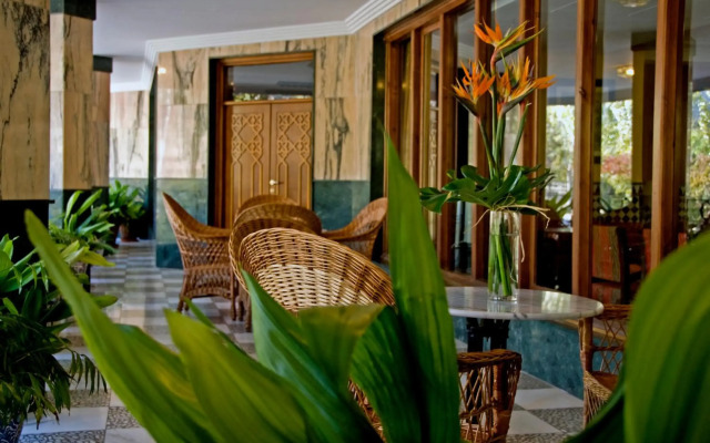 Hotel Porcel Alixares