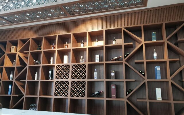 Phu Cuong Beach Hotel