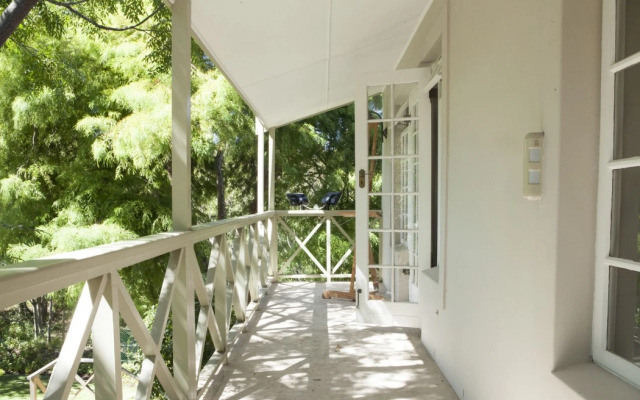 33 Strawberry Lane