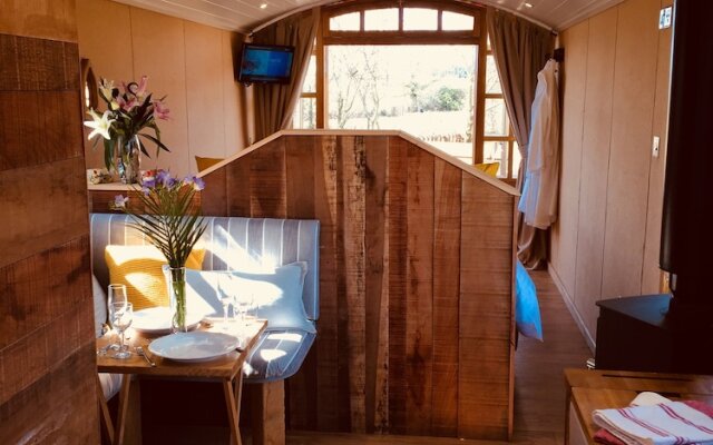 Ashwood Shepherd Hut