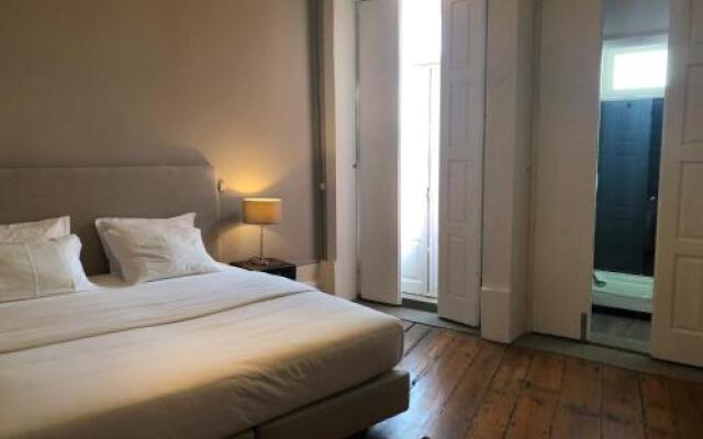 Magnlia Porto Hostel  Suites