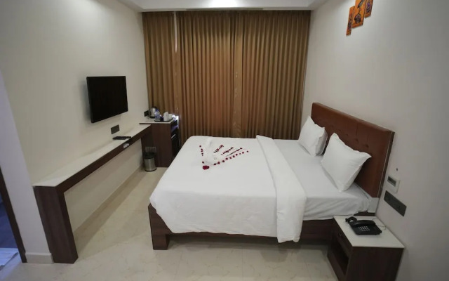 Hotel Seasons
