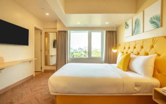 Bloom Hub WEH Andheri