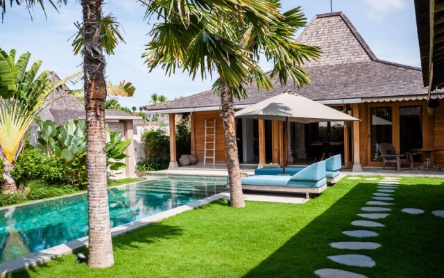 Beautiful Villa With Private Pool, Bali Villa 2072