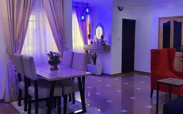 Luxury Sutes And Apartment By Emia Haven