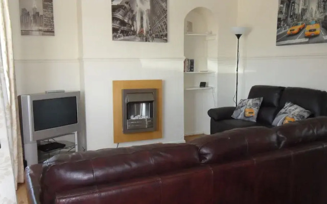 3 Bed Broomfield Road Newport Shropshire