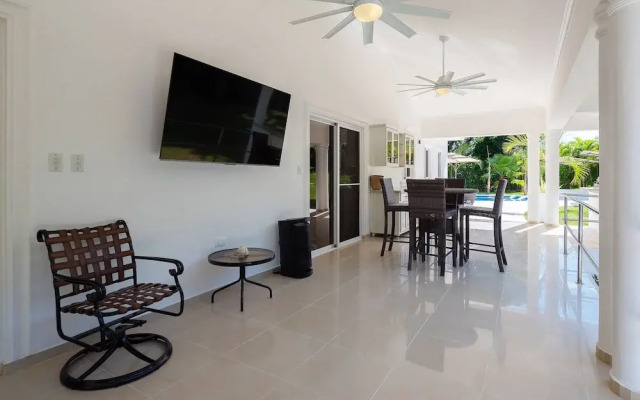 Villa Royale Luxury 4-bedroom Paradise In Sosua