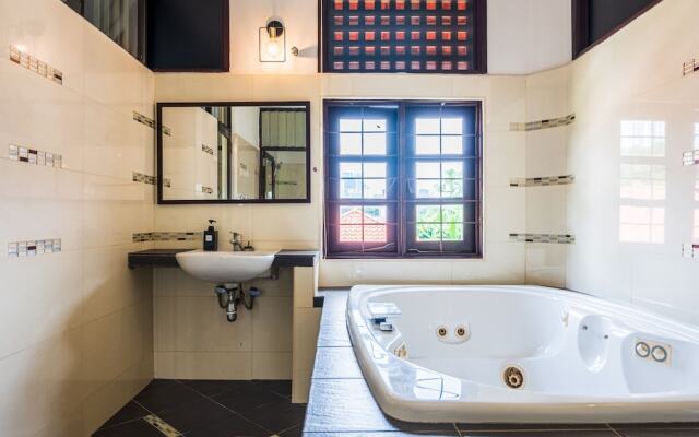 1km to KLCC 6R5B Private Pool Bungalow