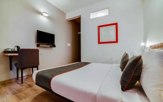 OYO Townhouse 361 Sarvar Hospitality