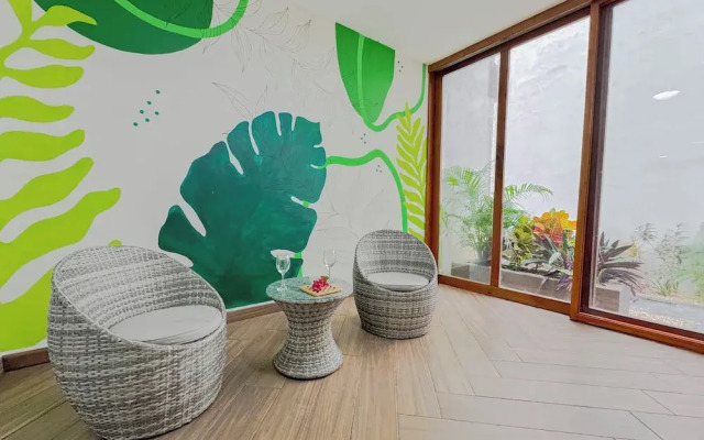 Estudio con Jacuzzi Privado NAIA B8