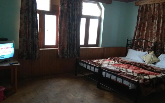 Mountain Retreat Guest House