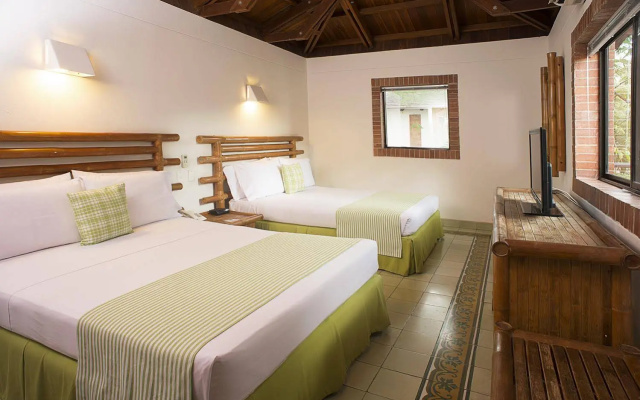 Hotel Girardot Resort by On Vacation