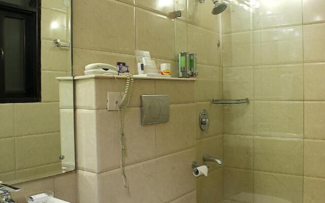 Ahuja Residency, Dlf Phase II