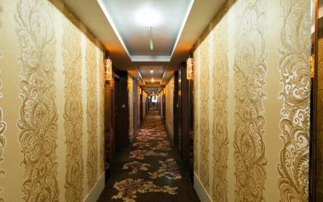 Lirong Hotel