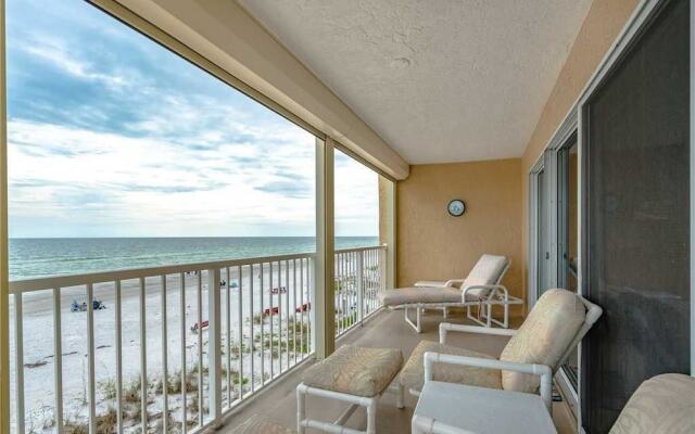 Pointe Condo 201 - Two Bedroom Condo