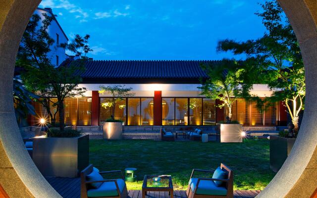 Sheraton Grand Hangzhou Wetland Park Resort