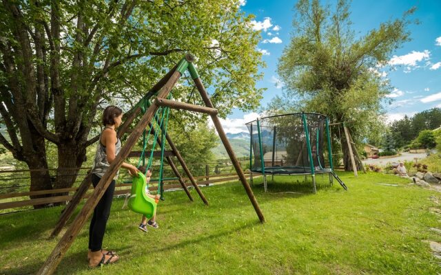 Chalet Les Moineaux : Gites et Chambres d'Hotes