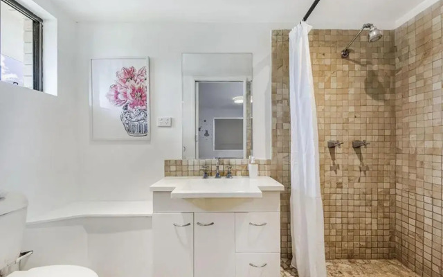 Lovely 2bd Unit, Patio and views. Best weekly rate