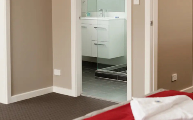 Hamilton on Everton – Guest Rooms – Newcastle