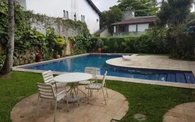 Pousada Villarejo Guarujá