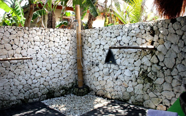 The Calmtree Bungalows