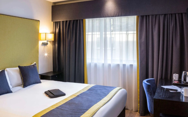 Mercure Newbury West Grange Hotel