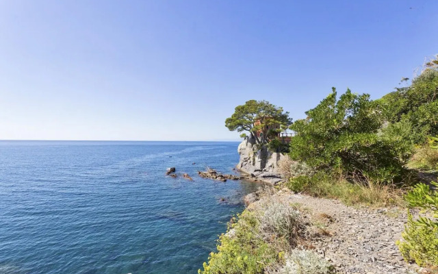 Yellow Suite sul Lungomare di Recco